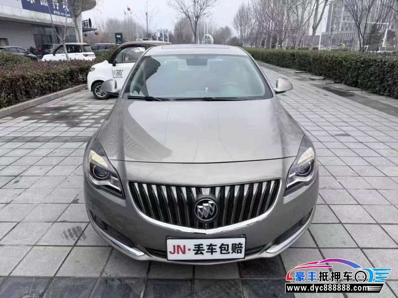 抵押车出售17年别克君威轿车