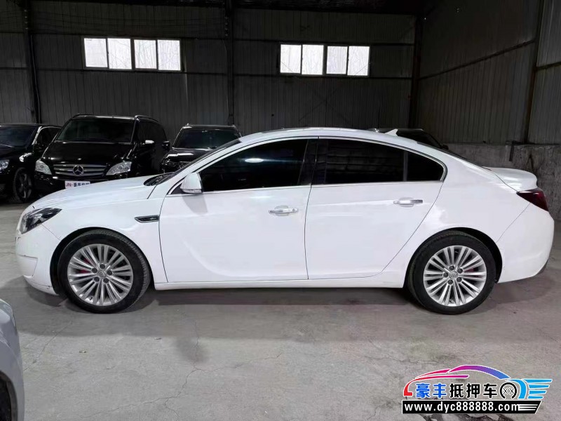 14年别克君威轿车抵押车出售