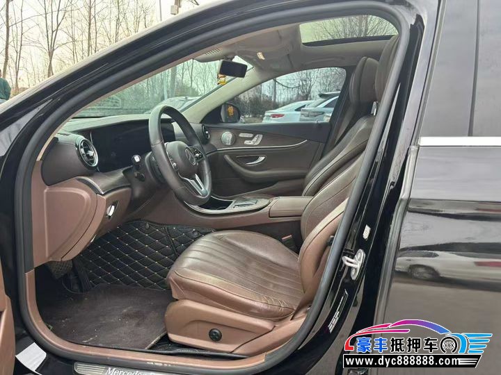 20年奔驰E轿车抵押车出售