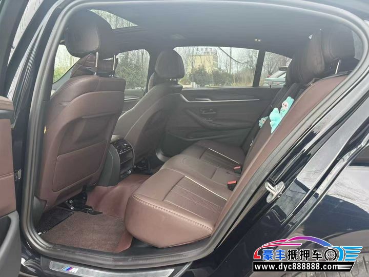 23年宝马5系轿车抵押车出售