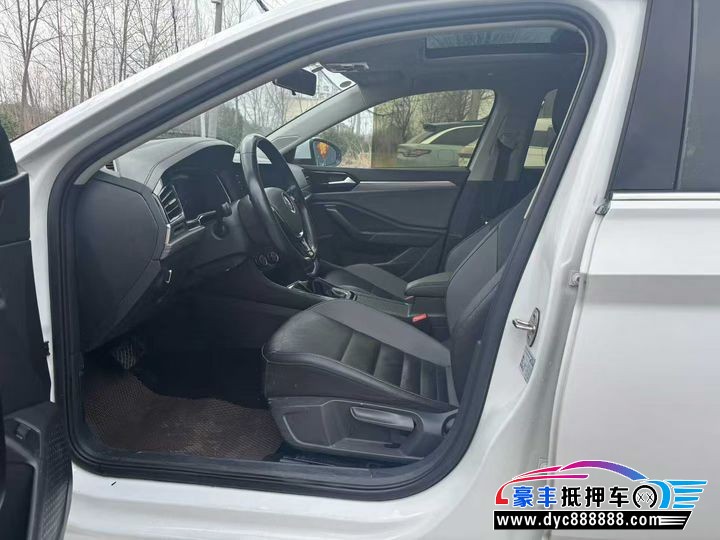 21年大众速腾轿车抵押车出售