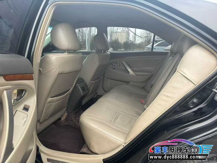 12年丰田凯美瑞轿车抵押车出售