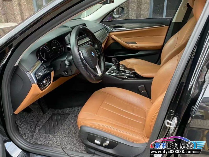 18年宝马5系轿车抵押车出售