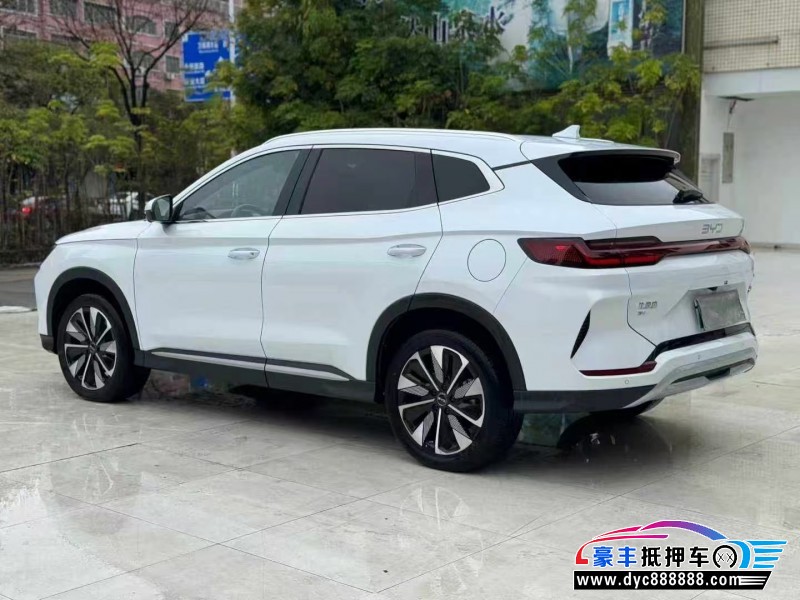 25年比亚迪宋轿车抵押车出售