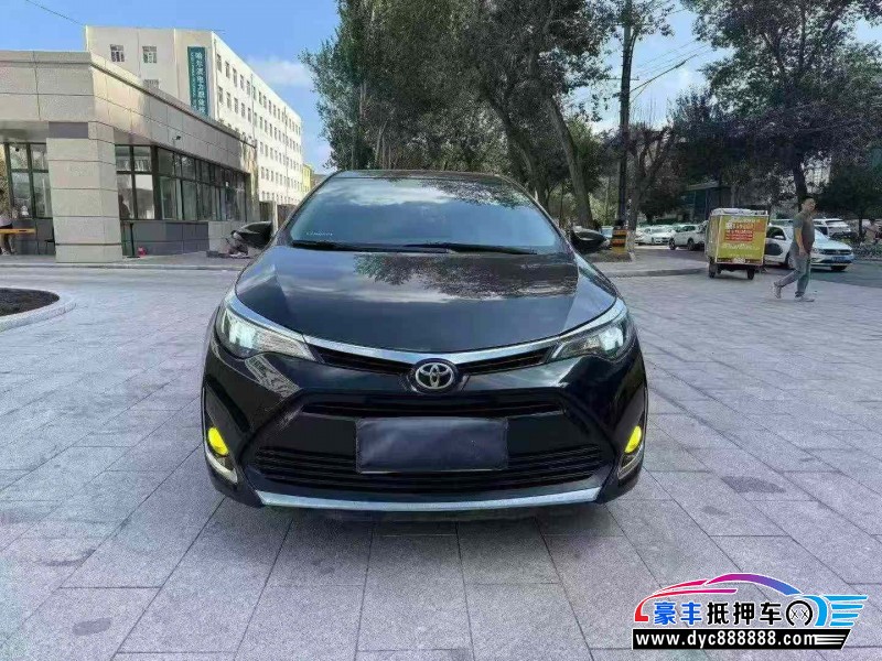 抵押车出售19年丰田雷凌轿车