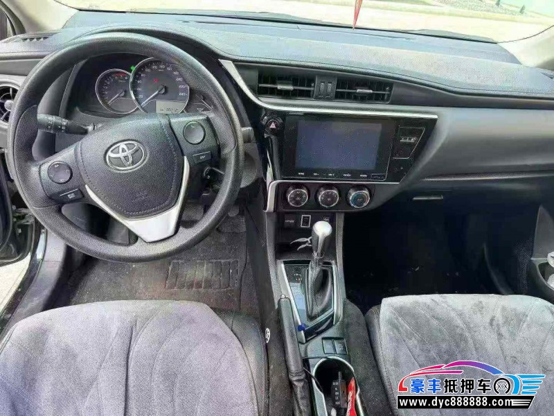 19年丰田雷凌轿车抵押车出售