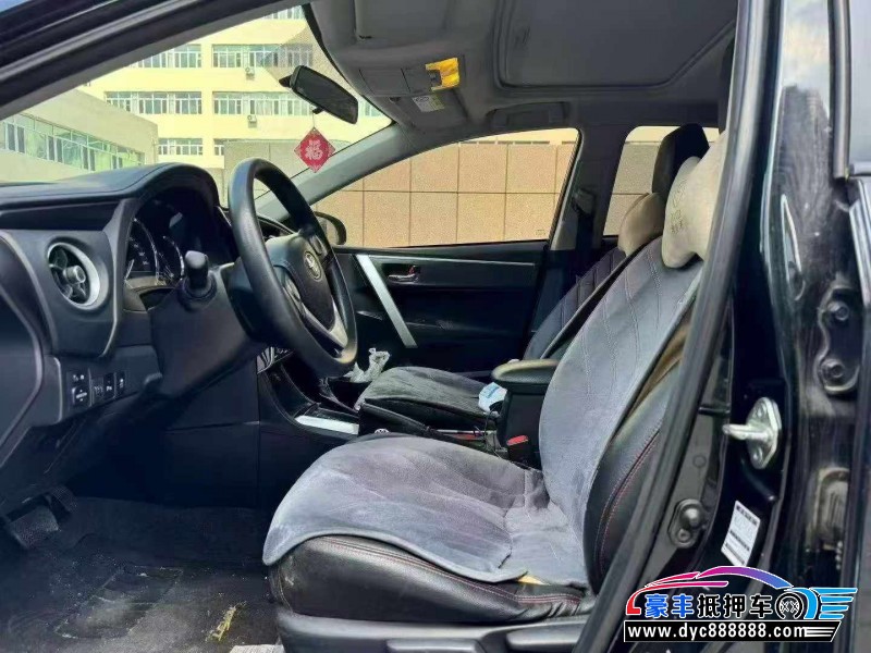 19年丰田雷凌轿车抵押车出售