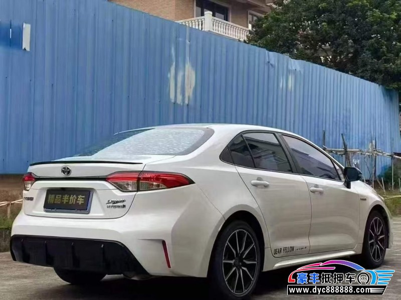 23年丰田雷凌轿车抵押车出售