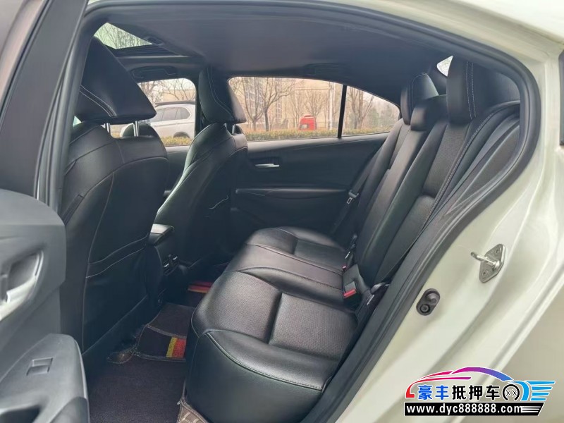 21年丰田雷凌轿车抵押车出售