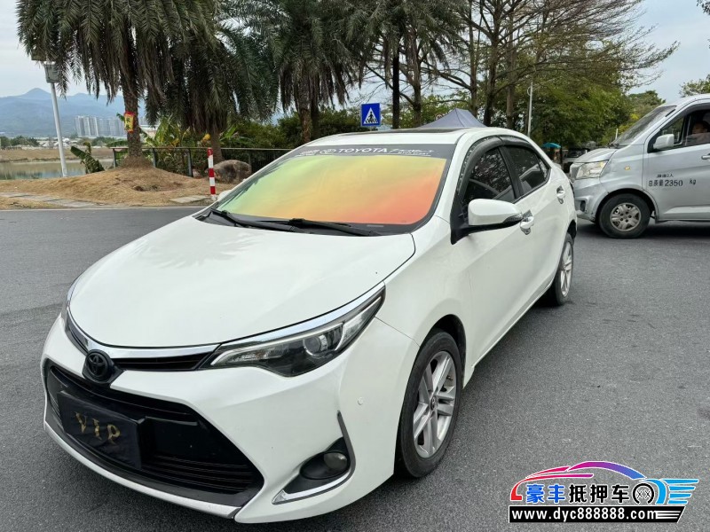 18年丰田雷凌轿车抵押车出售