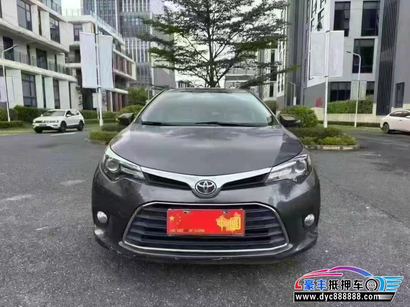 16年丰田雷凌轿车抵押车出售