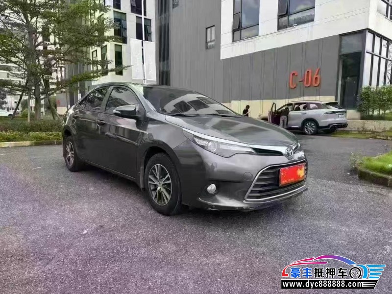 16年丰田雷凌轿车抵押车出售