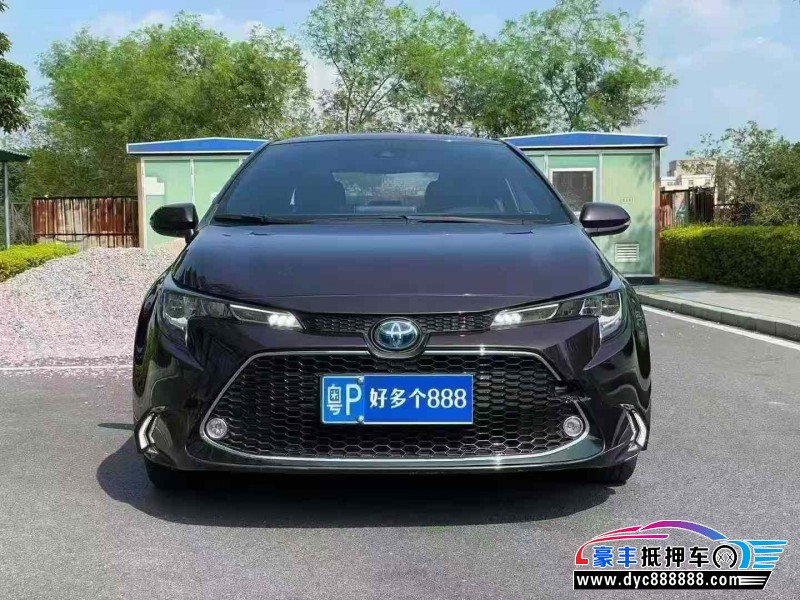 抵押车出售21年丰田雷凌轿车