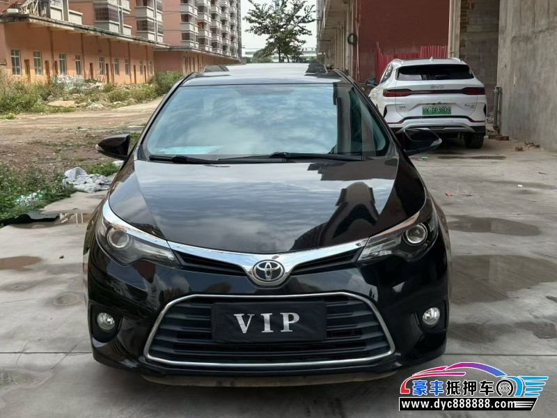 抵押车出售17年丰田雷凌轿车