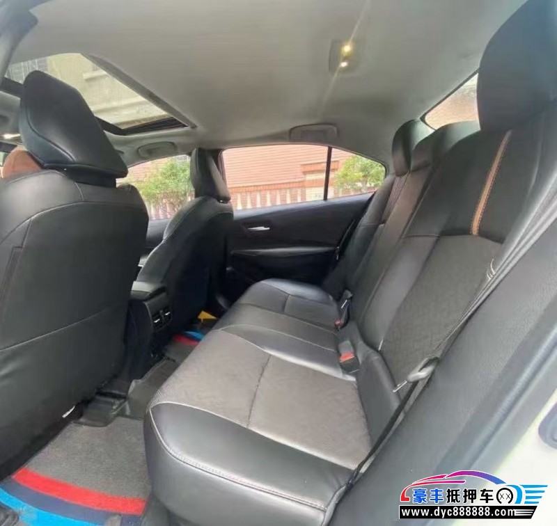 23年丰田雷凌轿车抵押车出售