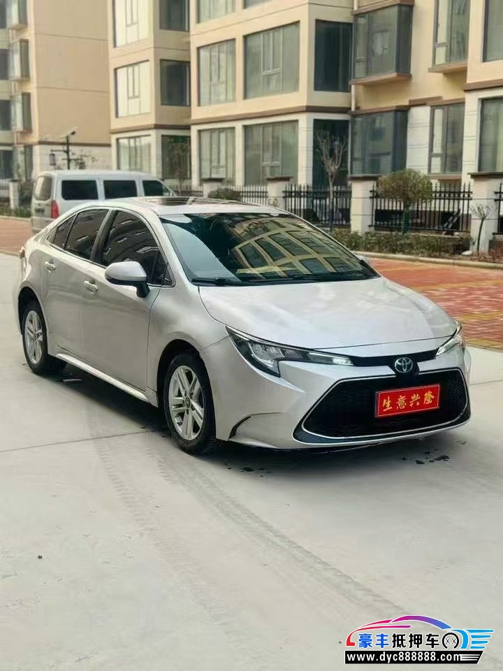 22年丰田雷凌轿车抵押车出售