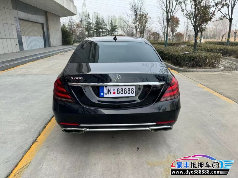 15年奔驰S轿车抵押车出售