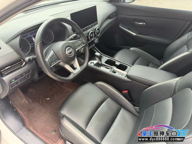 24年日产轩逸轿车抵押车出售