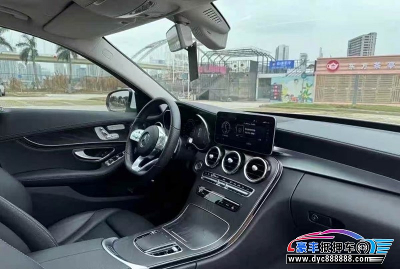 20年奔驰C轿车抵押车出售
