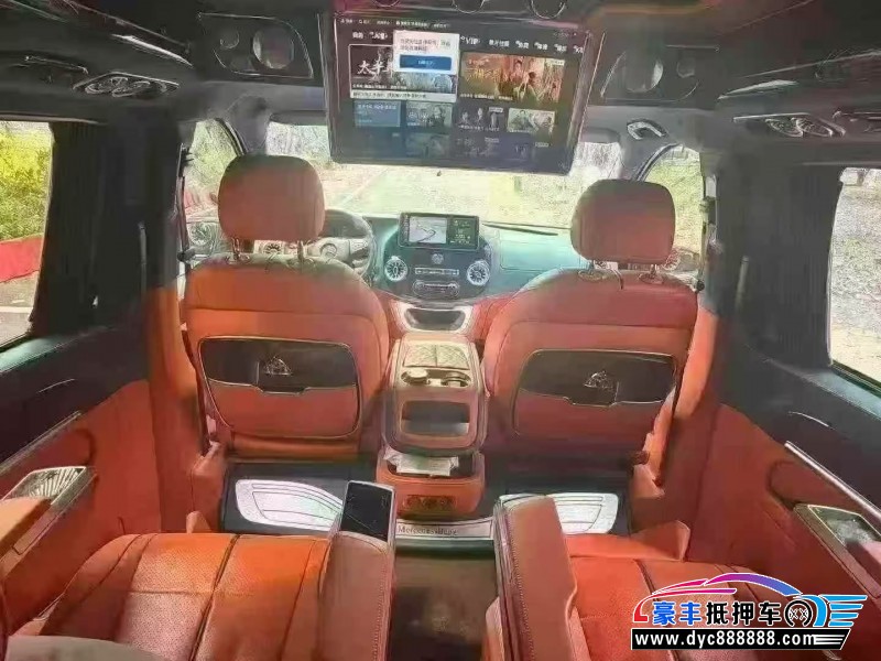 22年奔驰威霆MPV抵押车出售