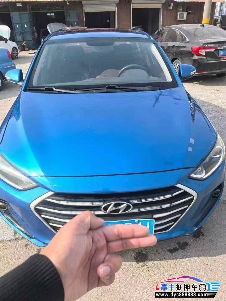 抵押车出售16年现代领动轿车