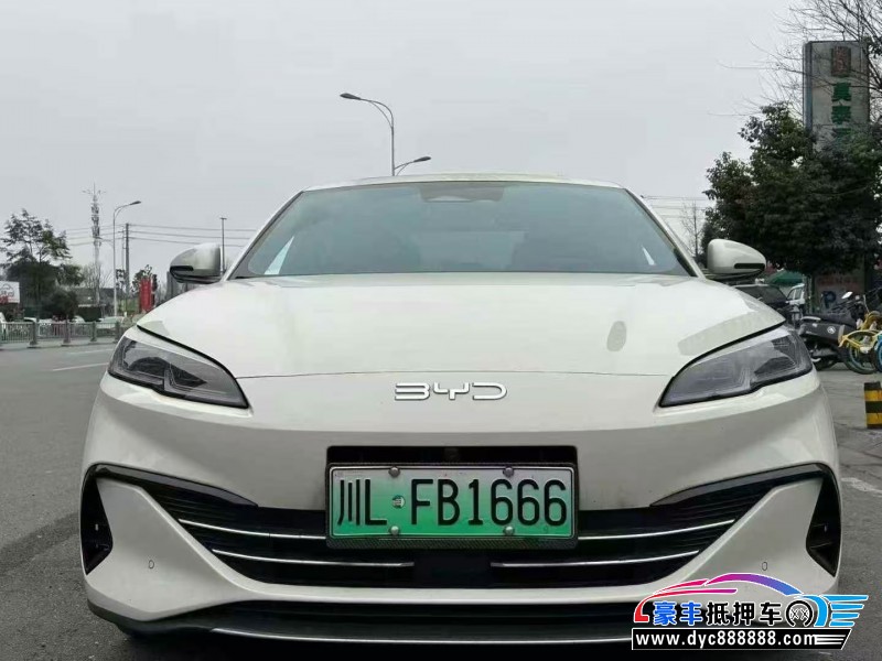 25年比亚迪海豹轿车抵押车出售