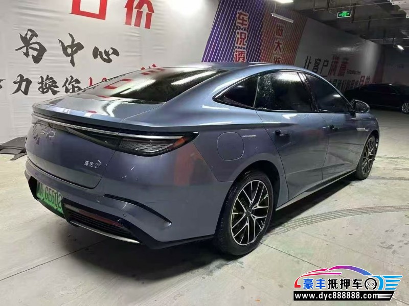 25年比亚迪海豹轿车抵押车出售