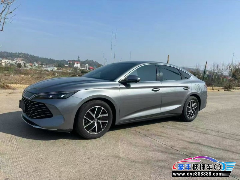 24年比亚迪秦轿车抵押车出售