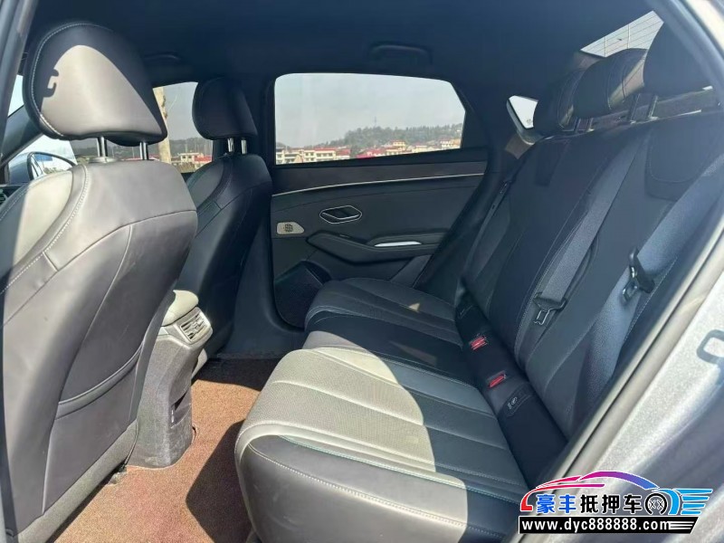 24年比亚迪秦轿车抵押车出售