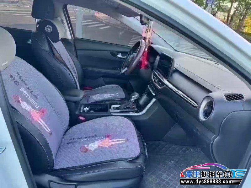 23年起亚K3轿车抵押车出售