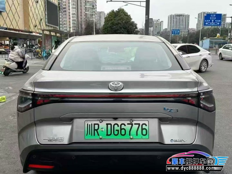 25年丰田BZ3轿车抵押车出售