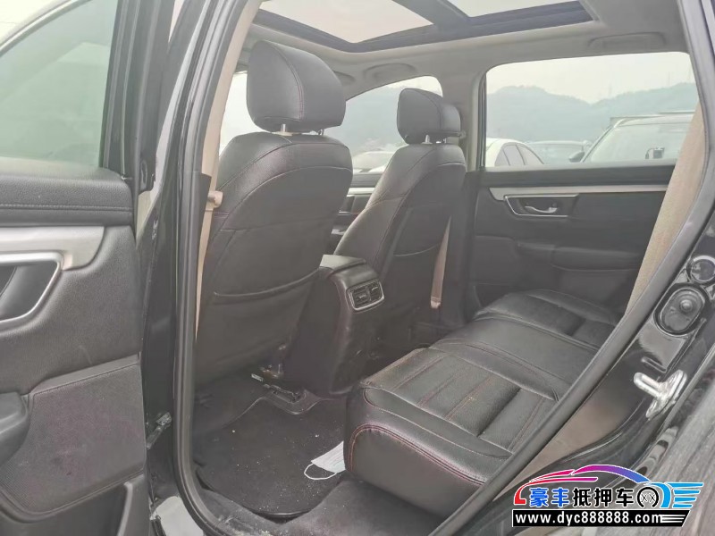 20年本田CR-V轿车抵押车出售