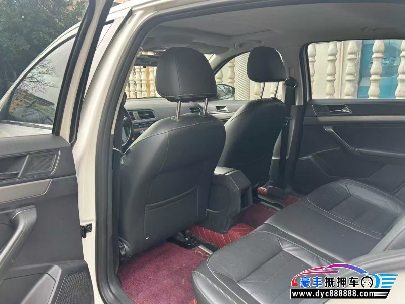 19年大众朗逸轿车抵押车出售