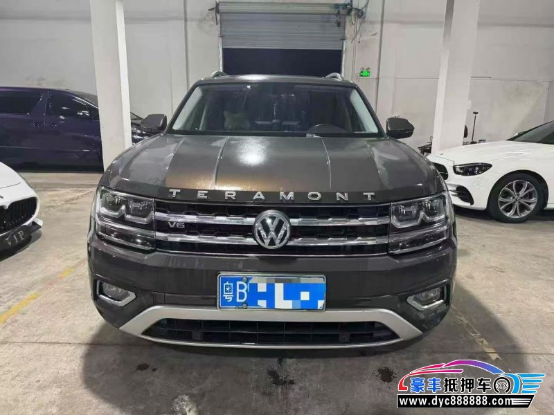 抵押车出售19年大众途昂轿车