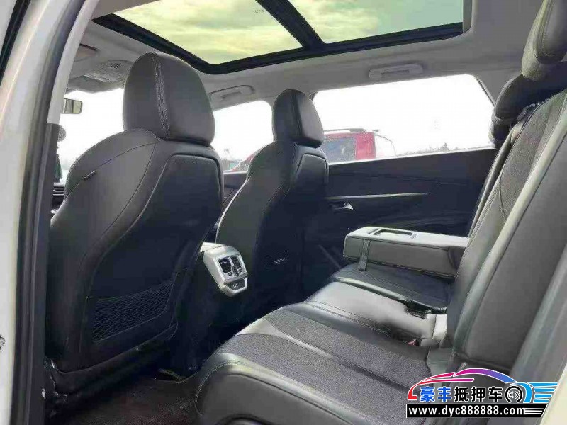 18年标致5008轿车抵押车出售