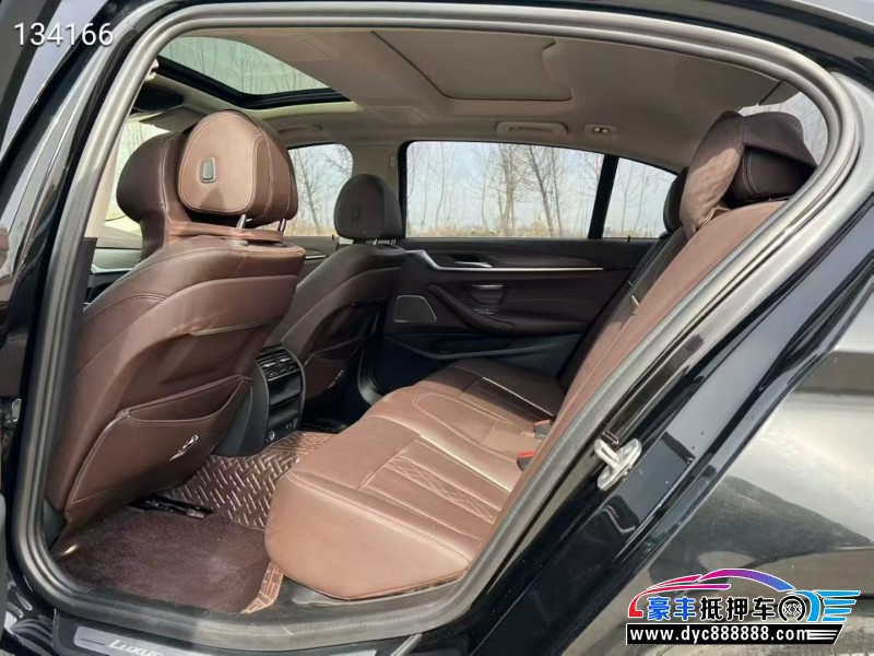 22年宝马5系轿车抵押车出售