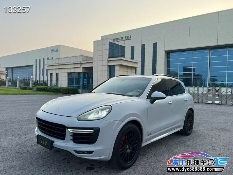 15年保时捷卡宴轿车抵押车出售