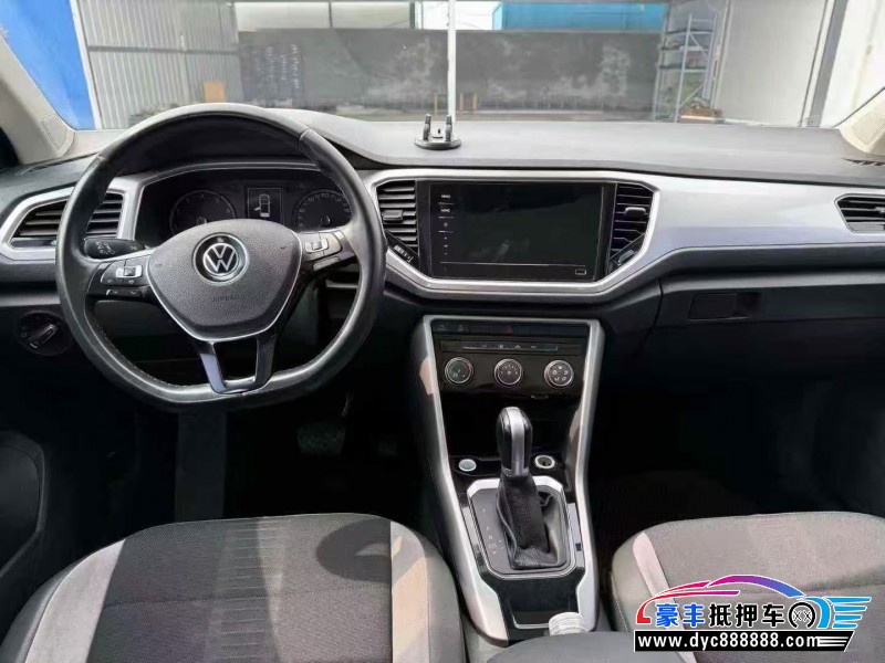 23年大众探歌轿车抵押车出售