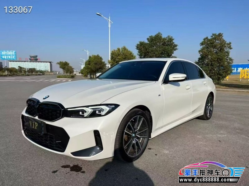 24年宝马3系轿车抵押车出售