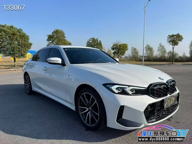 24年宝马3系轿车抵押车出售