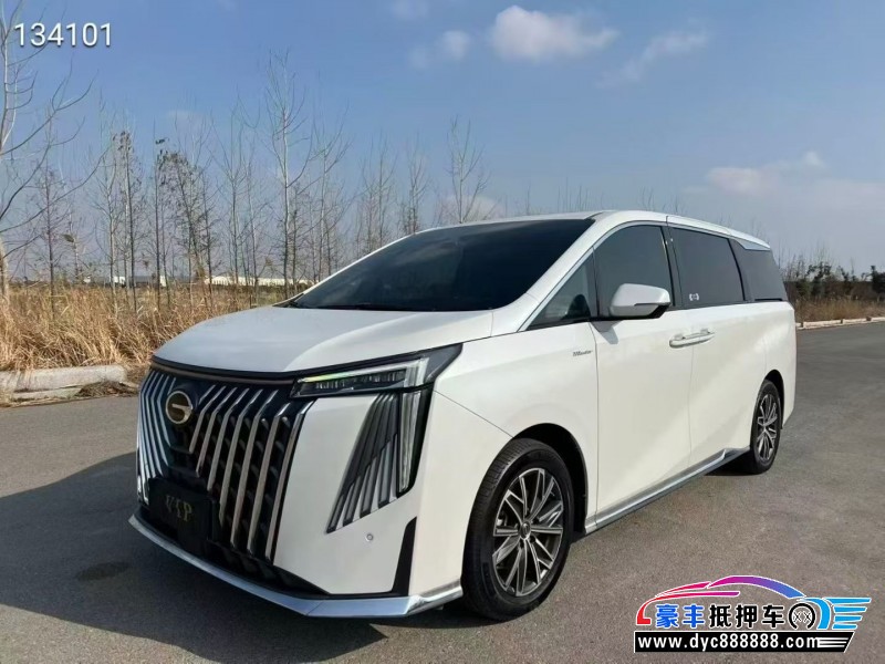 23年传祺M8轿车抵押车出售