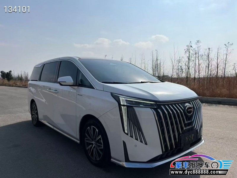 23年传祺M8轿车抵押车出售