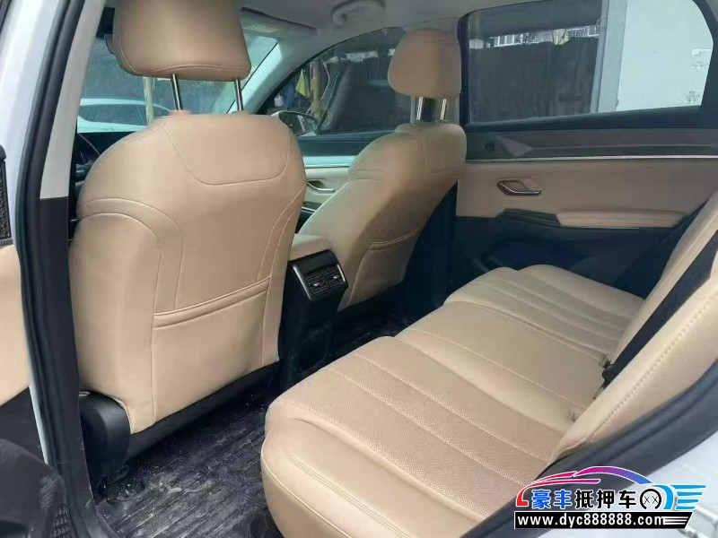 24年比亚迪宋轿车抵押车出售