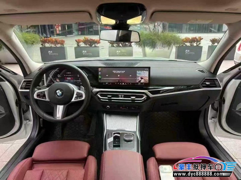 24年宝马3系轿车抵押车出售