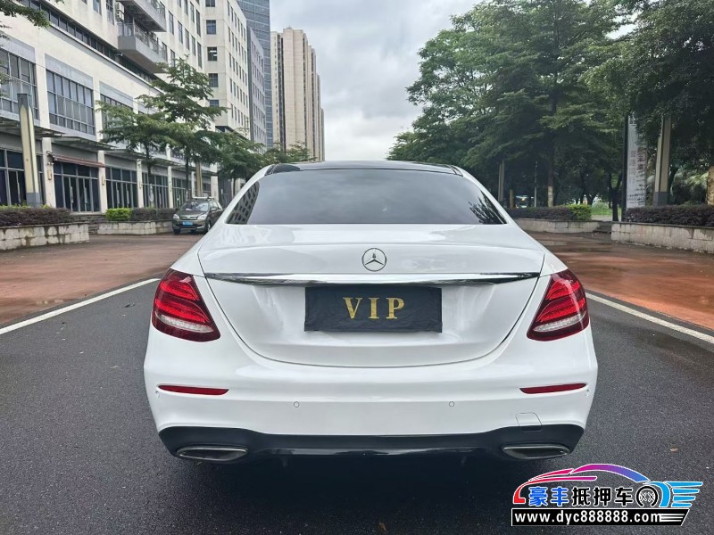 18年保时捷卡宴轿车抵押车出售