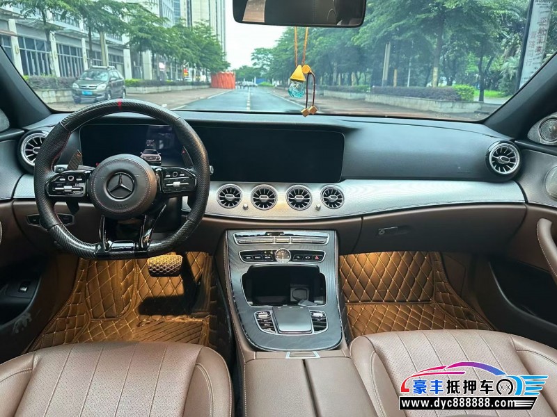 18年保时捷卡宴轿车抵押车出售