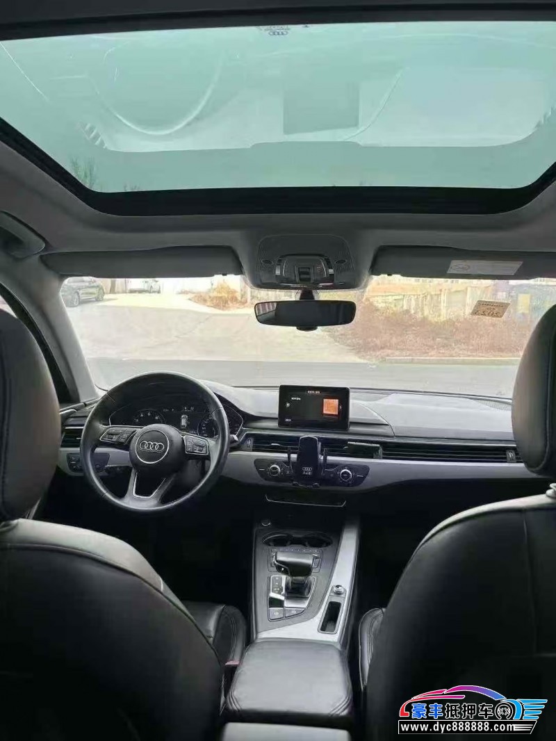 19年奥迪A4L轿车抵押车出售