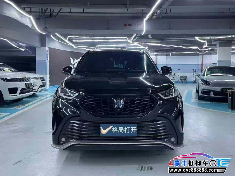 抵押车出售22年丰田皇冠轿车