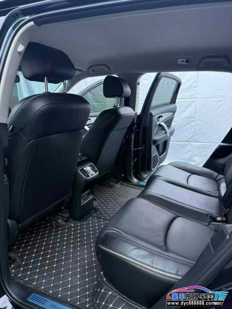 24年本田冠道轿车抵押车出售