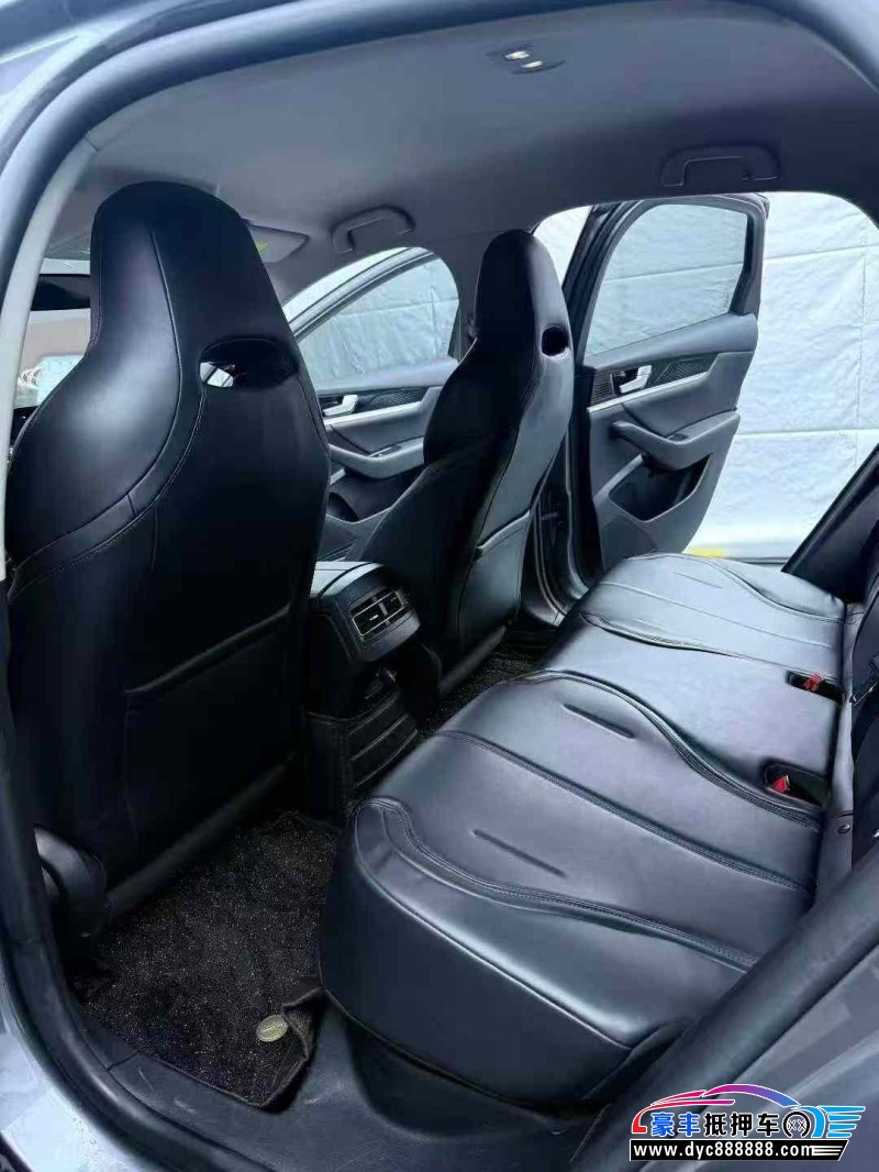 24年比亚迪秦轿车抵押车出售